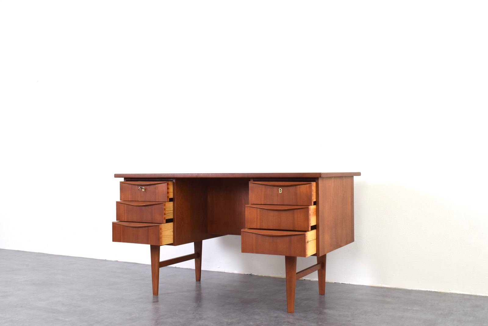 Scandinavian teak desk, Denmark, 1960s