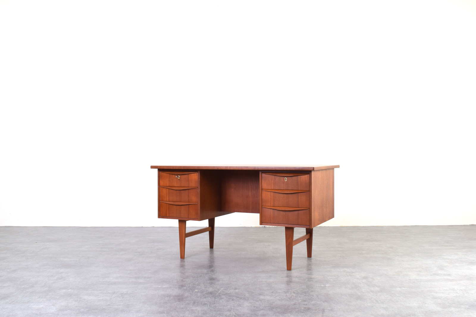 Scandinavian teak desk, Denmark, 1960s