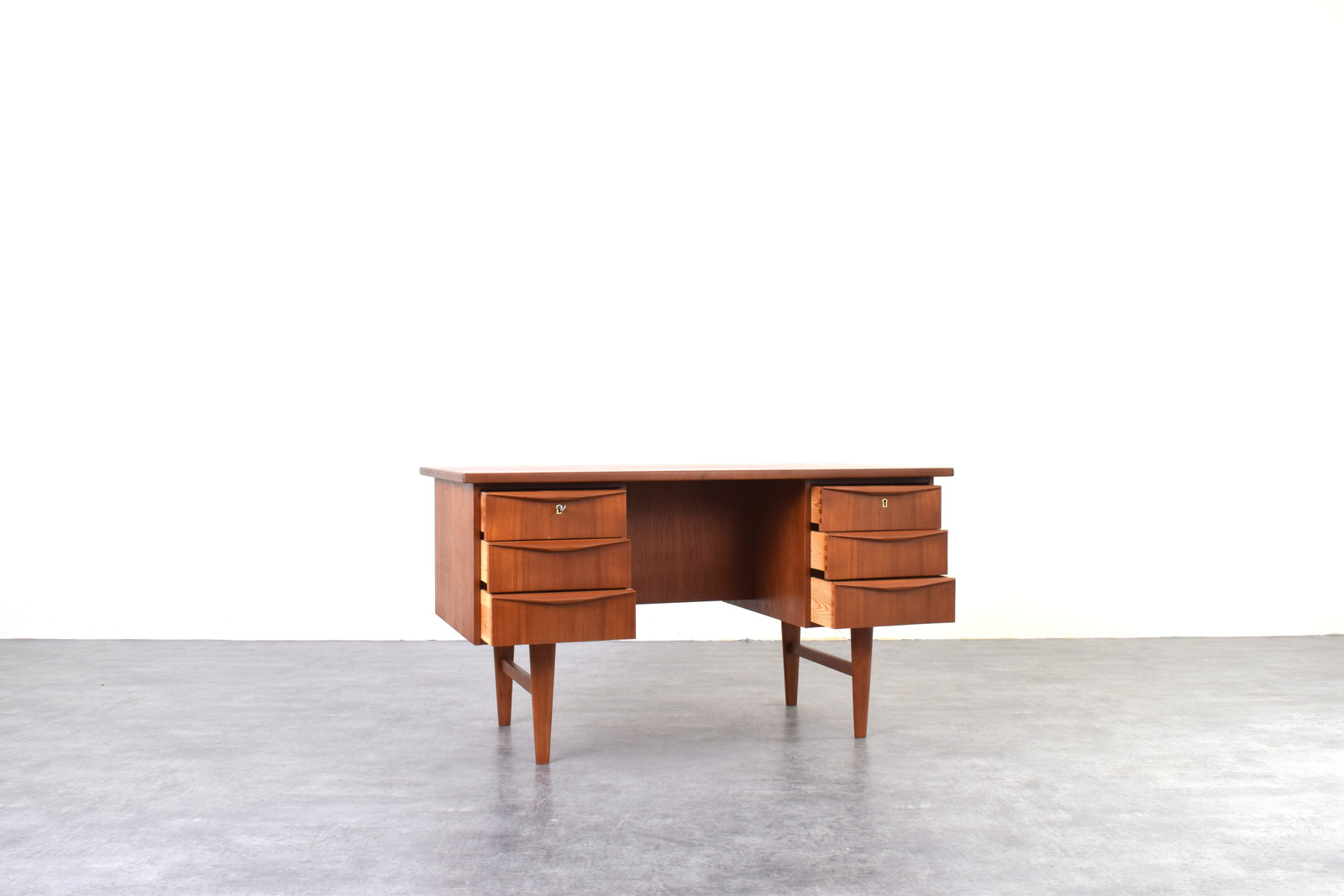 Scandinavian teak desk, Denmark, 1960s
