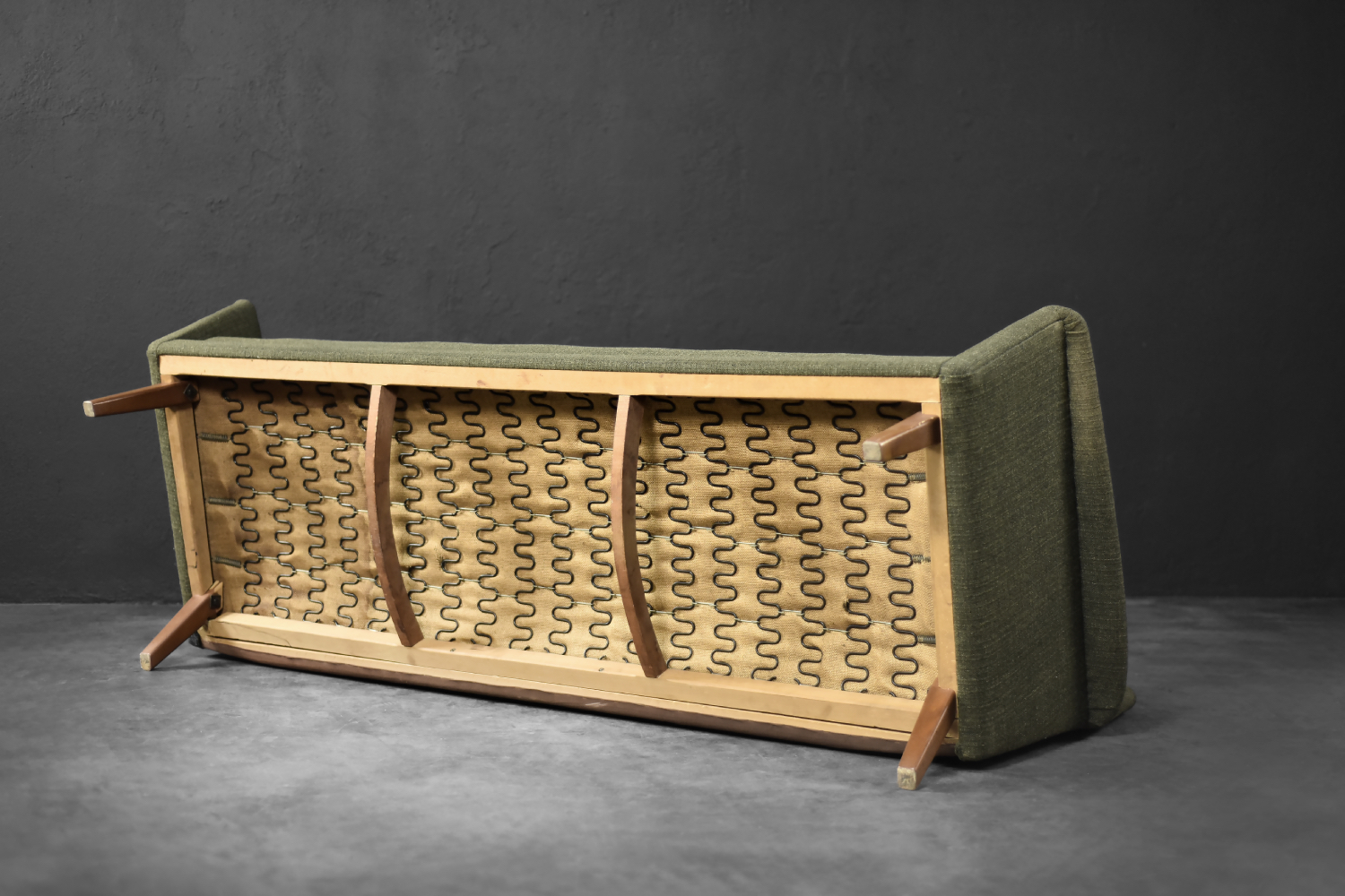 Trzyosobowa zielona sofa, proj. Folke Ohlsson, Fritz Hansen, Dania, lata 60