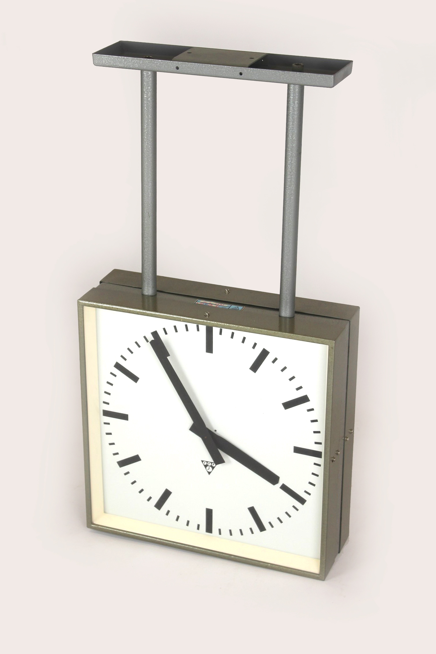 New double-sided Pragotron railway clock, Czechoslovakia, 1980s