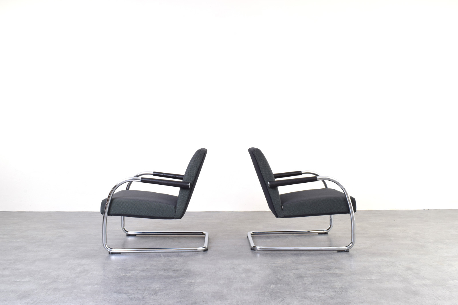 Para foteli Visalounge proj. Antonio Citterio, prod. Vitra, Szwajcaria, lata 2000