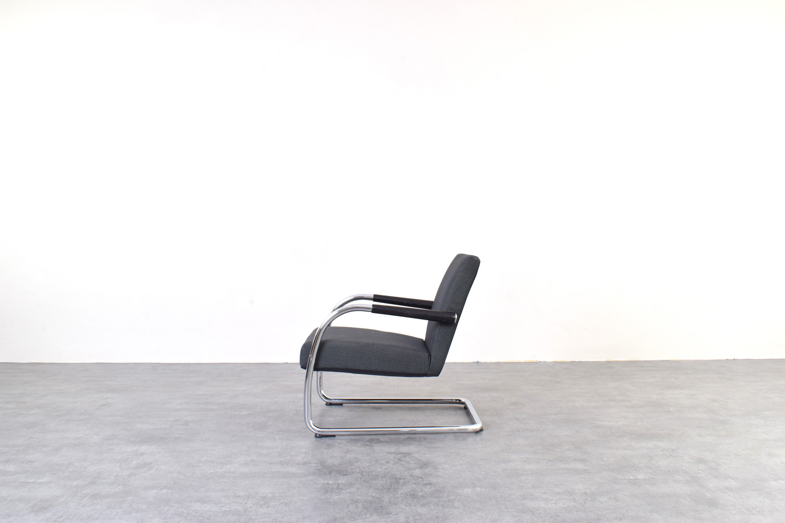 Para foteli Visalounge proj. Antonio Citterio, prod. Vitra, Szwajcaria, lata 2000