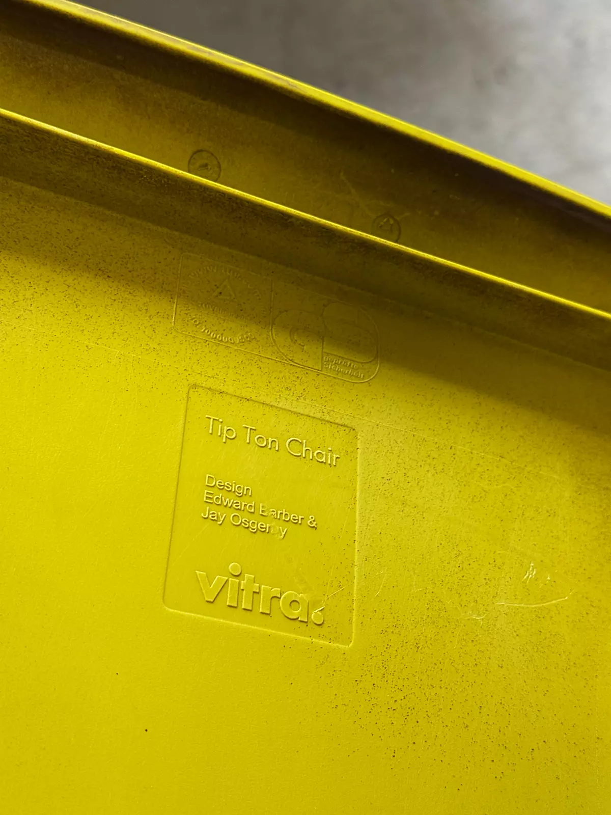 Krzesło Tip Ton, Vitra, proj. E.Barber & J. Osgerby, Szwajcaria, lata 2000