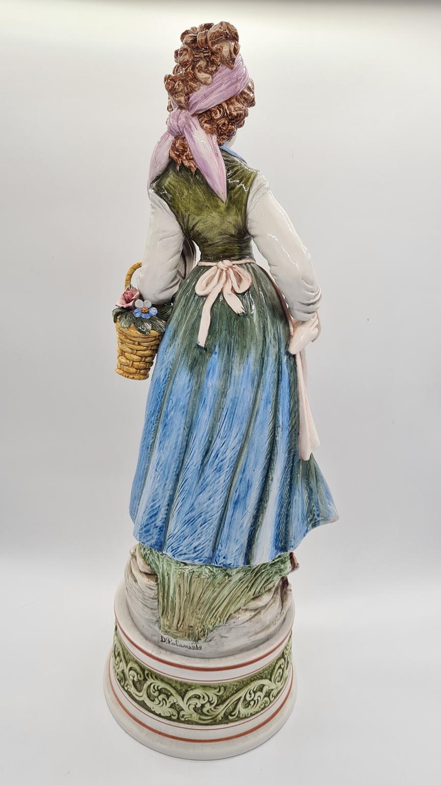 Wysoka ceramiczna figura "kobieta zbierająca kwiaty" proj. Domenico Poloniato, Włochy, lata 80