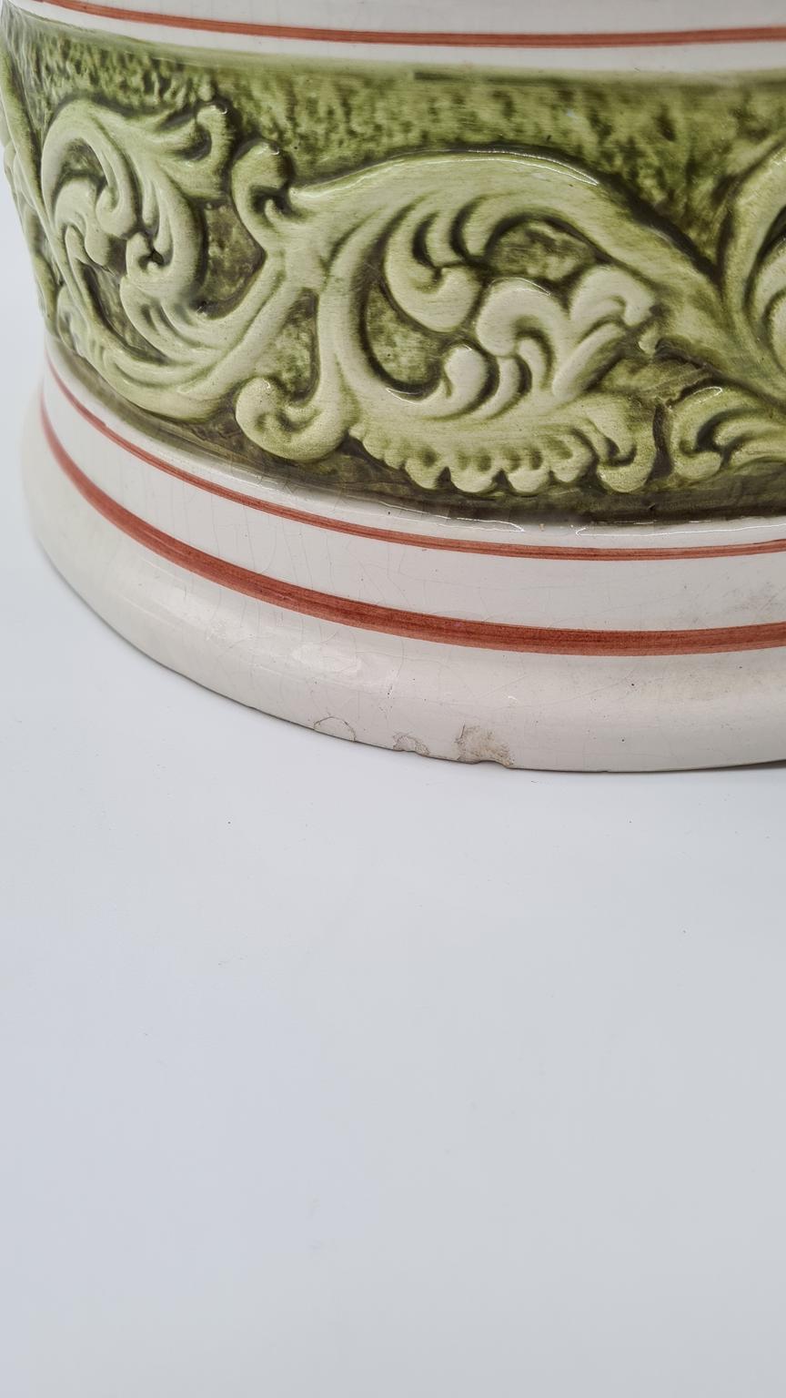 Wysoka ceramiczna figura "kobieta zbierająca kwiaty" proj. Domenico Poloniato, Włochy, lata 80