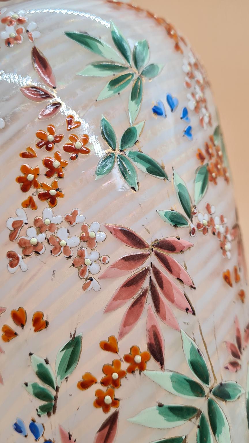 Waza Murano wykonana techniką weneckiego szkła "reticello", Włochy, lata 60-70