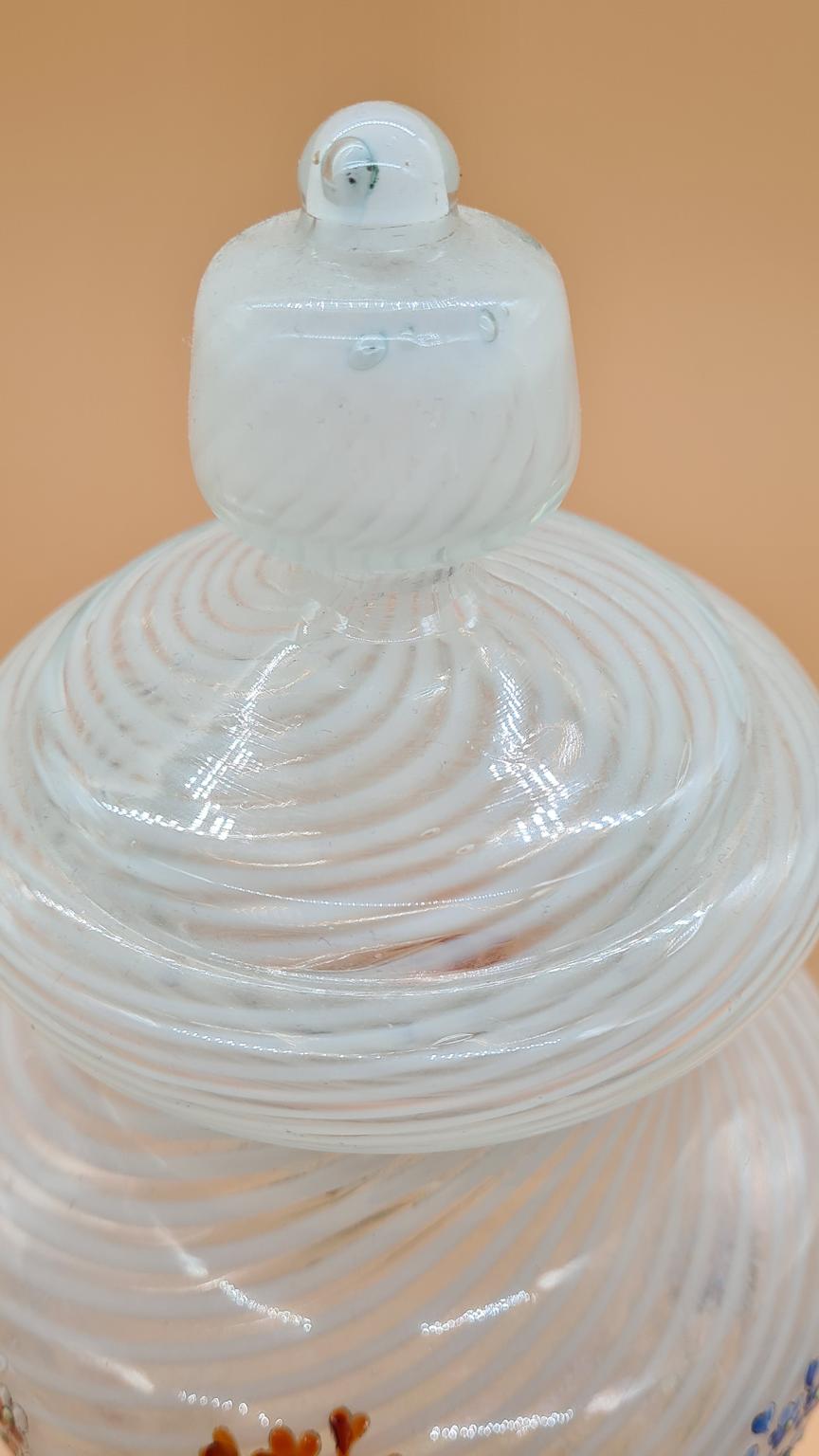 Waza Murano wykonana techniką weneckiego szkła "reticello", Włochy, lata 60-70