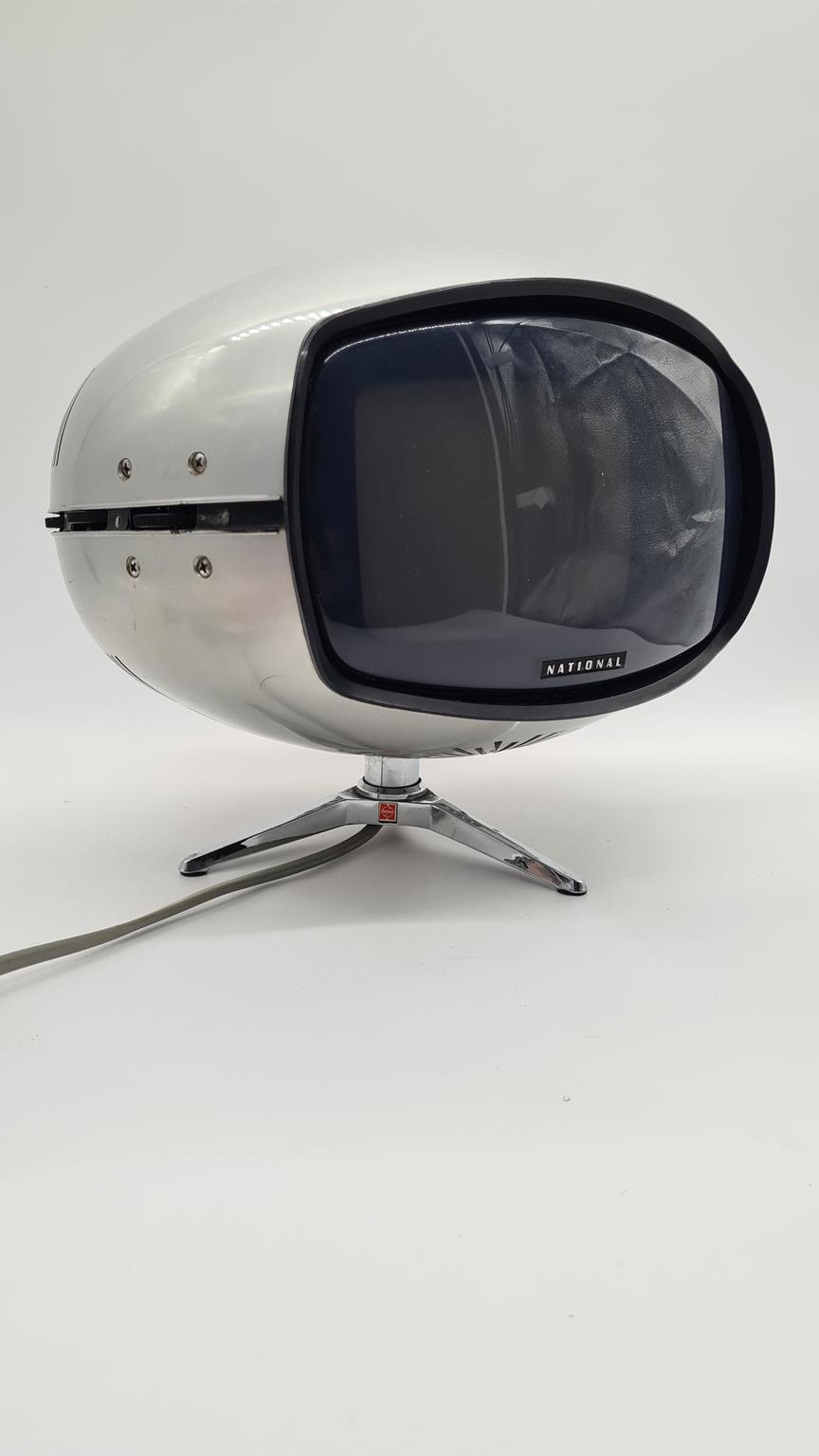 Telewizor kineskopowy National TR-005 Orbitel, Panasonic, Japonia, lata 60/70