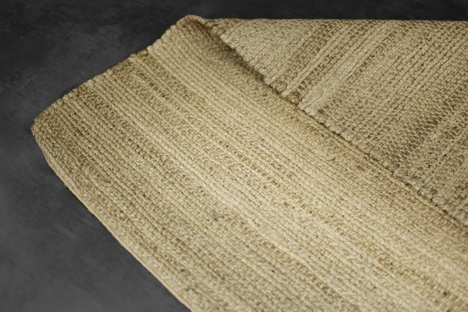 Tkany na płasko dywan z juty, Indie, lata 70