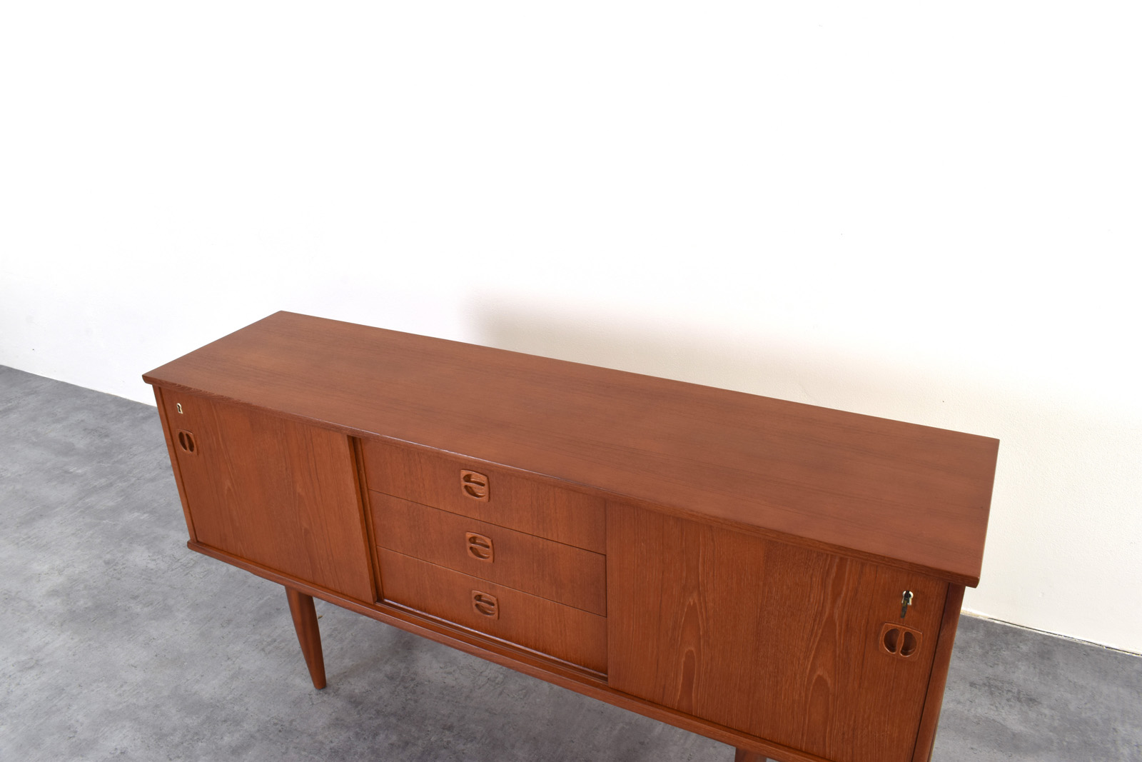 Tekowy sideboard vintage, Dania, lata 60