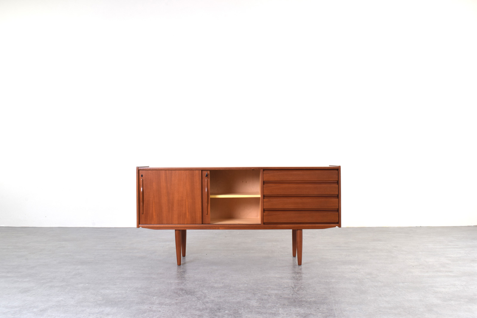 Skandynawski sideboard vintage, Dania, lata 60