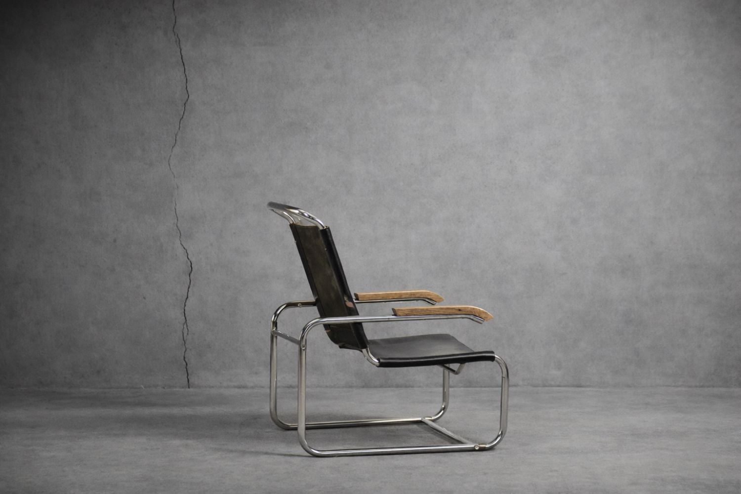B35 Leather Armchair, Designed by Marcel Breuer, Thonet, Germany, 1930s