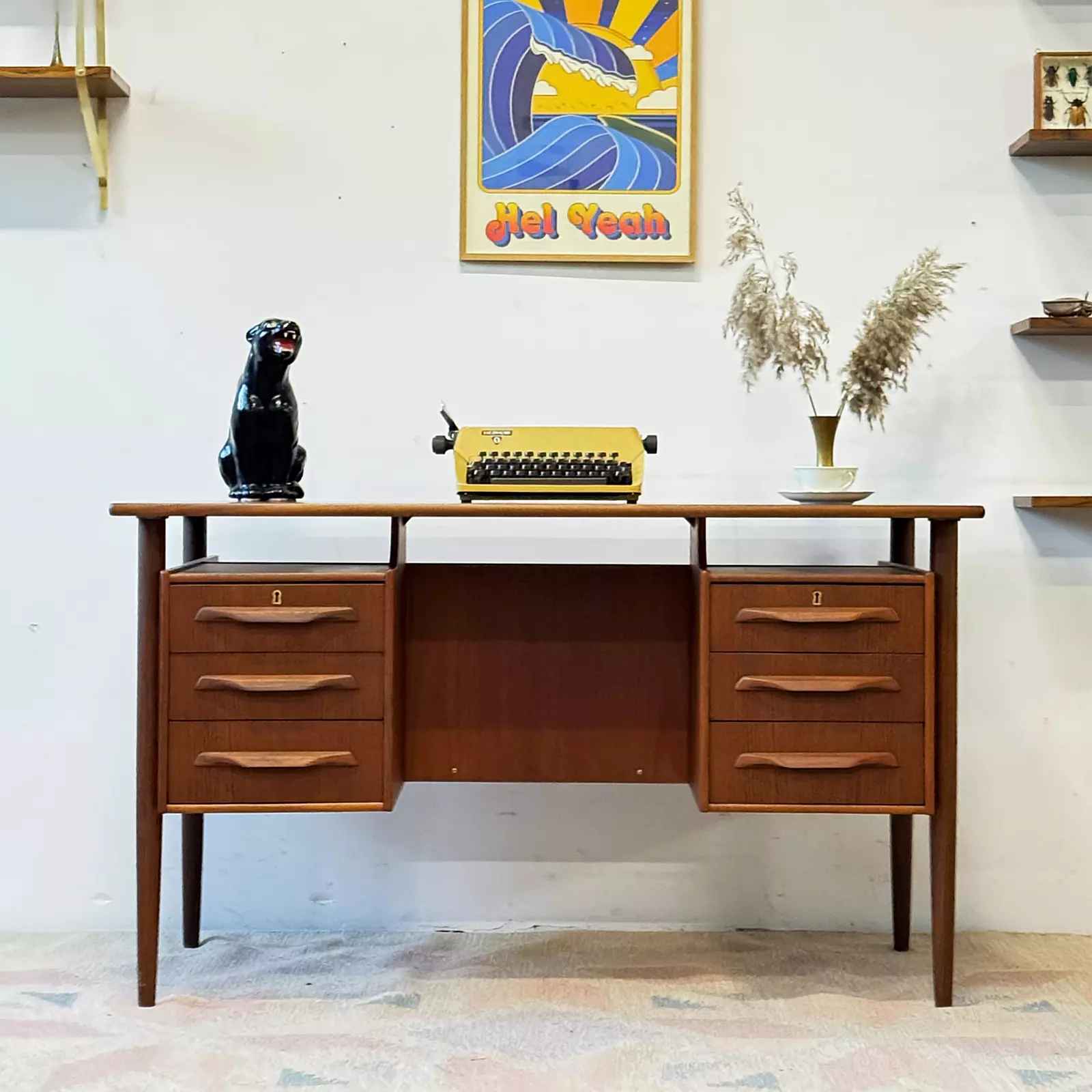 Biurko tekowe vintage, Dania, lata 60/70