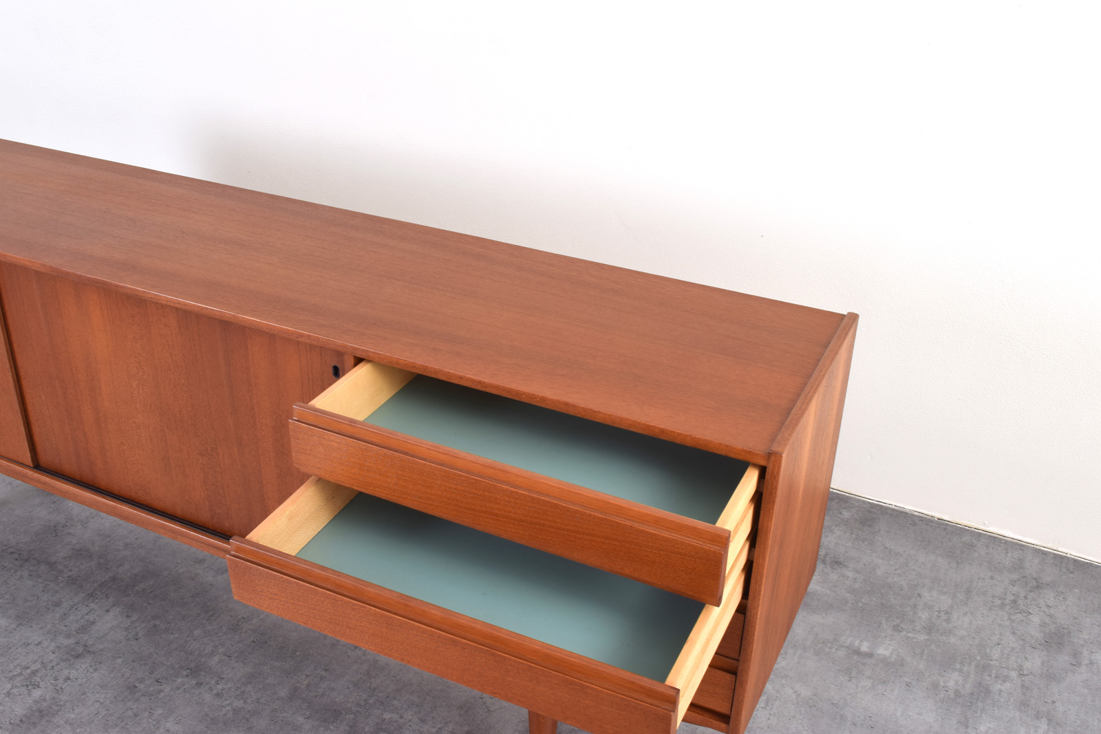 Tekowy sideboard vintage, Dania, lata 60