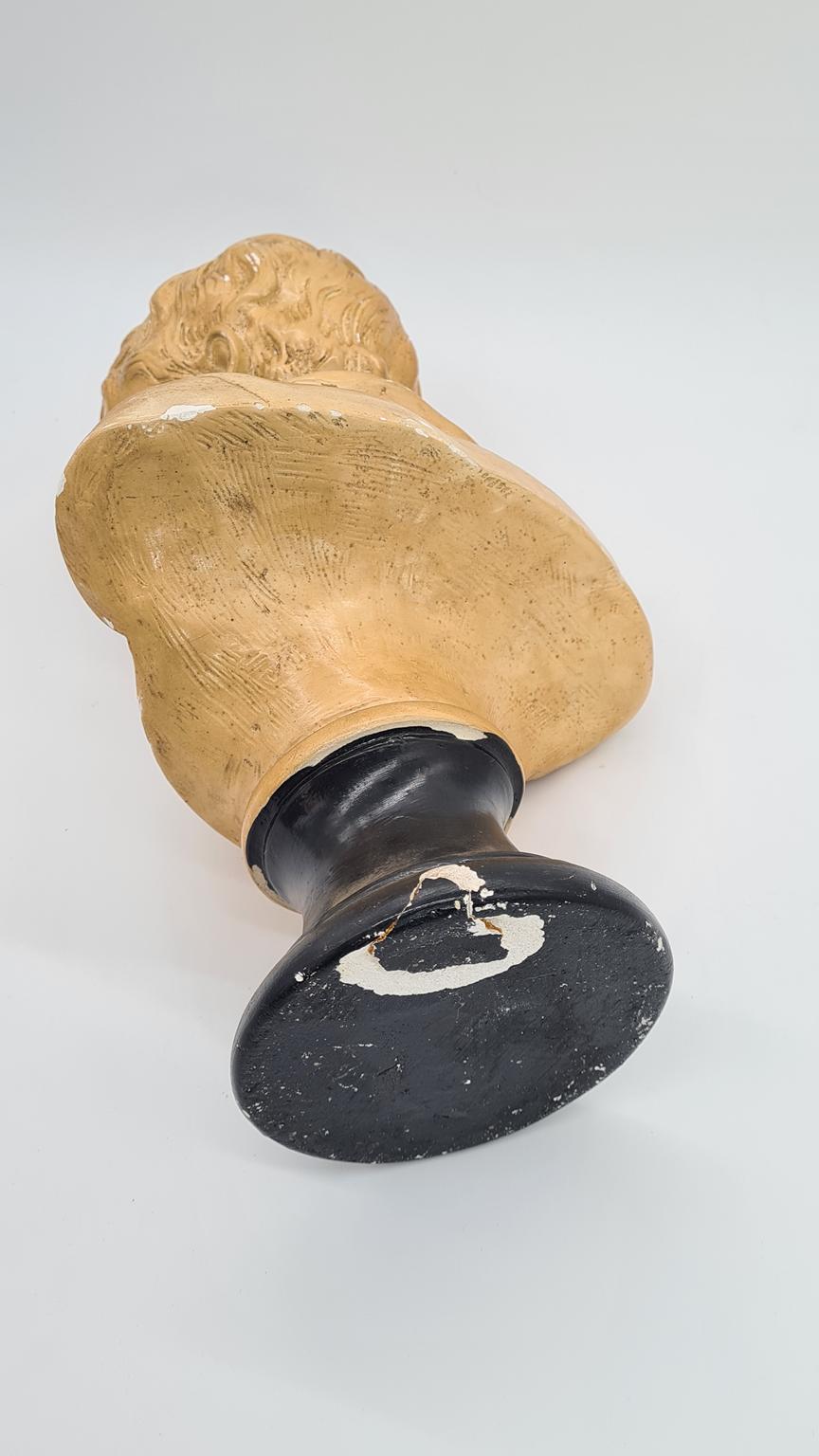 Popiersie chłopca w gipsie, XX wiek