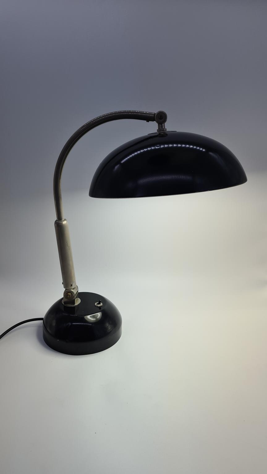 Lampa biurkowa, proj. H. Busqueta dla Hala Zeist, Holandia, lata 40