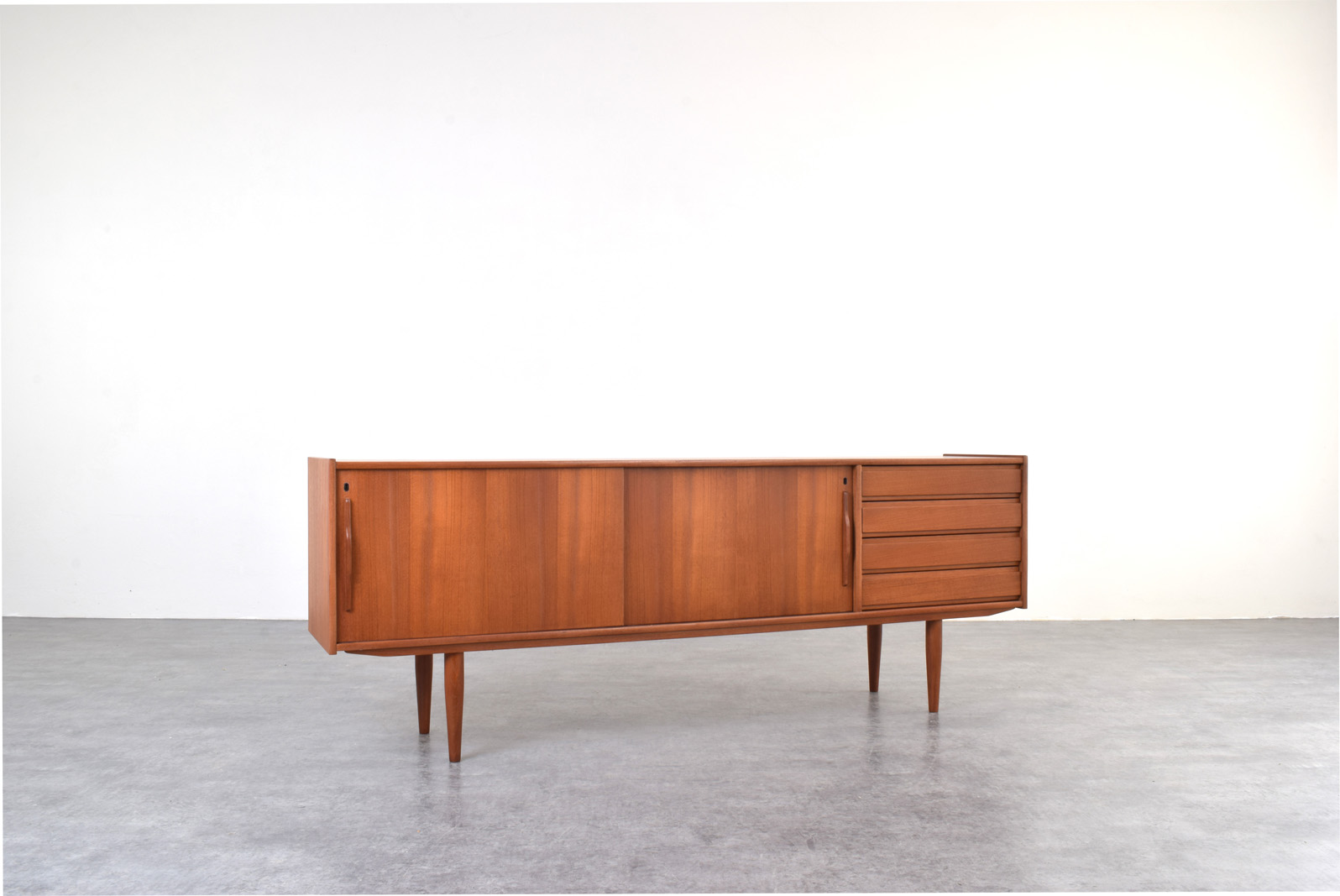 Tekowy sideboard vintage, Dania, lata 60