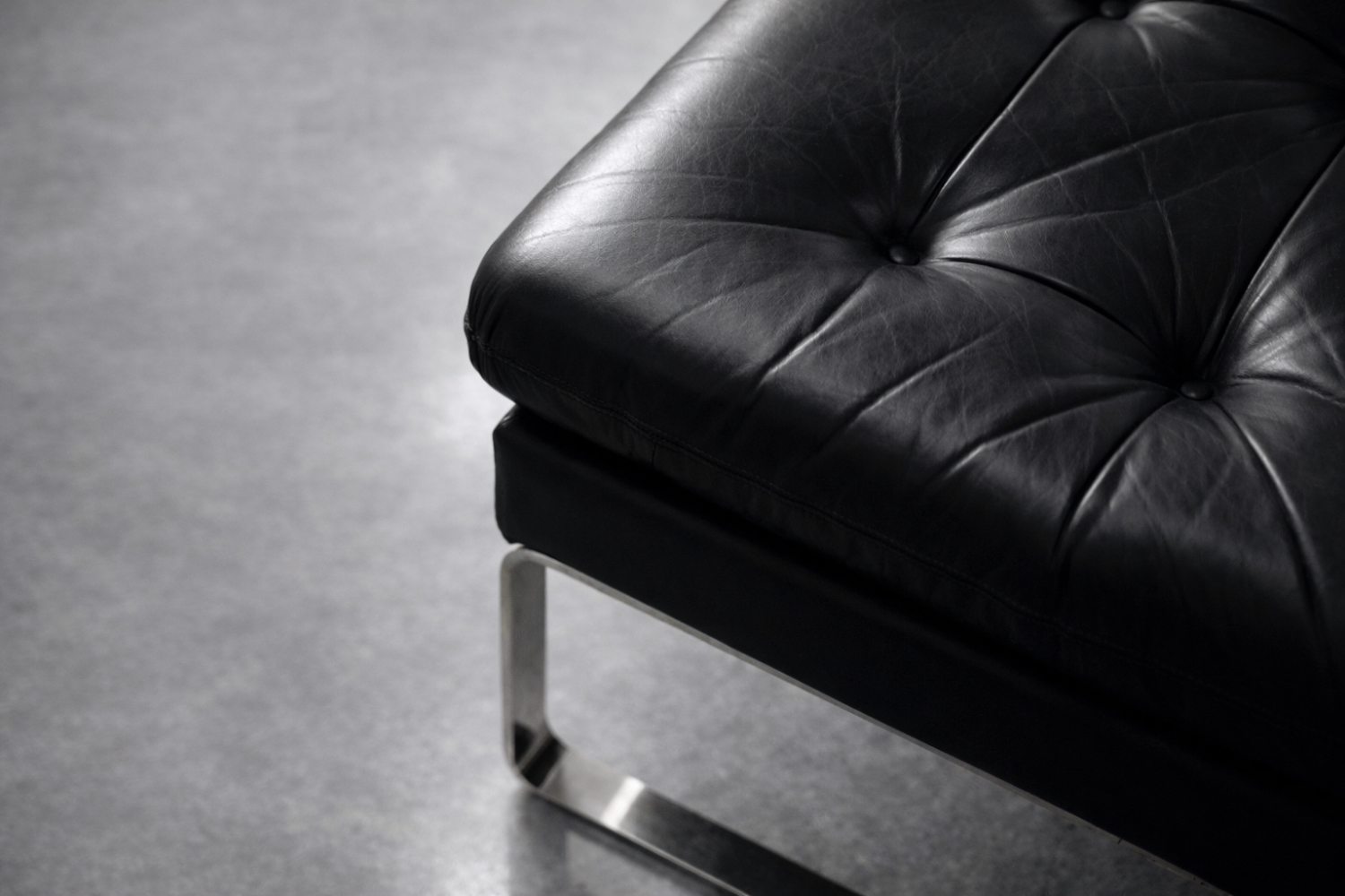 Modular Sofa / Set of 4 Leather Armchairs by Klöber, Germany, 1980s