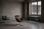 Skórzany fotel Swan, proj. Arne Jacobsen dla Fritz Hansen, Dania, 1958