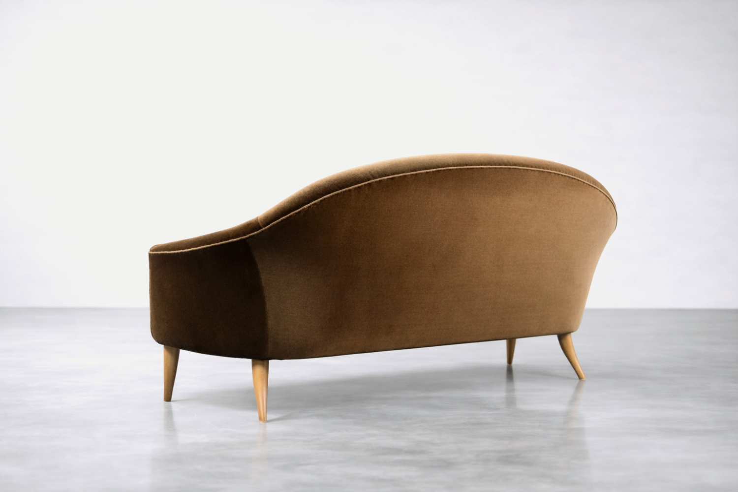 Brązowa sofa Paradiset, proj. Kerstin Hörlin-Holmquist dla Nordiska Kompaniet, Szwecja, lata 50