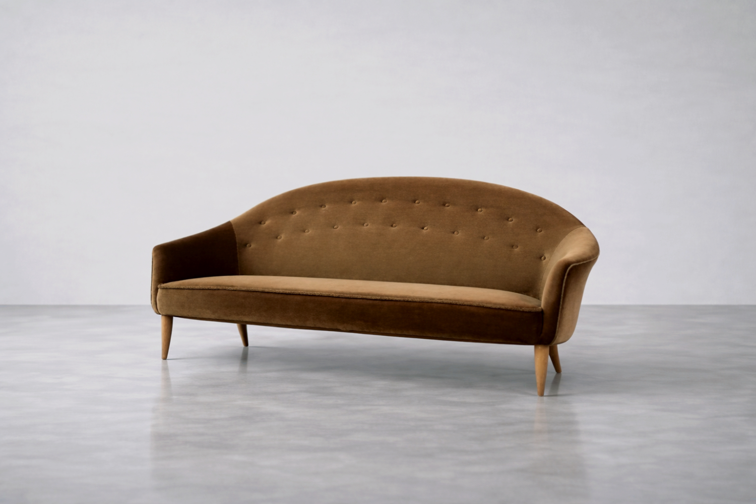 Brązowa sofa Paradiset, proj. Kerstin Hörlin-Holmquist dla Nordiska Kompaniet, Szwecja, lata 50