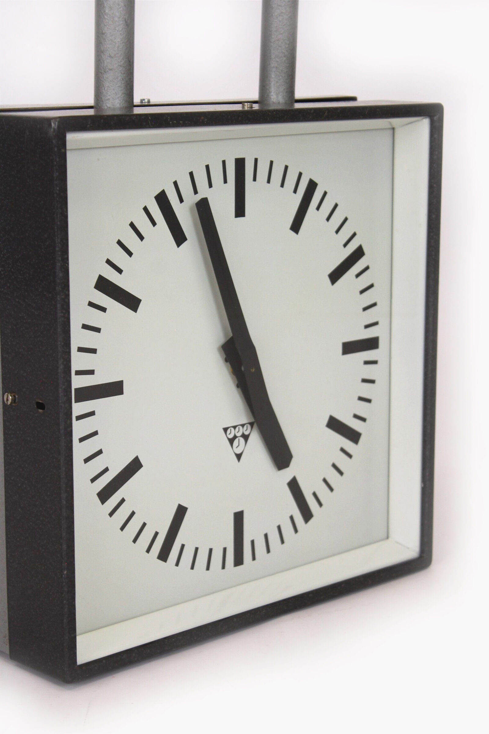 Dwustronny zegar kolejowy/fabryczny, Pragotron, Czechosłowacja, lata 80