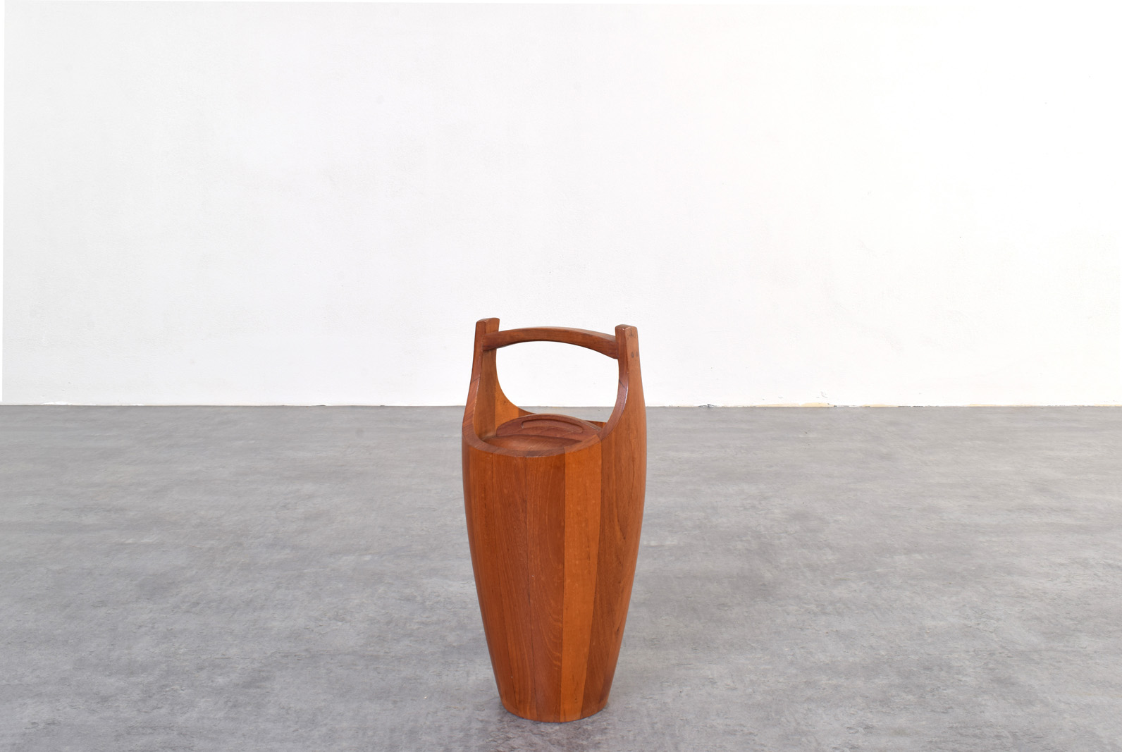 Vintage ice bucket, designed by Jens Quistgaard, manufactured by Dansk Design, Denmark, 1960s