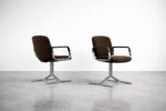 Para postmodernistycznych foteli, proj. Herbert Hirche dla Mauser, Niemcy, lata 70