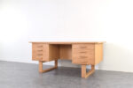 Vintage oak desk, designed by Henning Jensen & Torben Valeur for Dyrlund, Denmark, 1960s