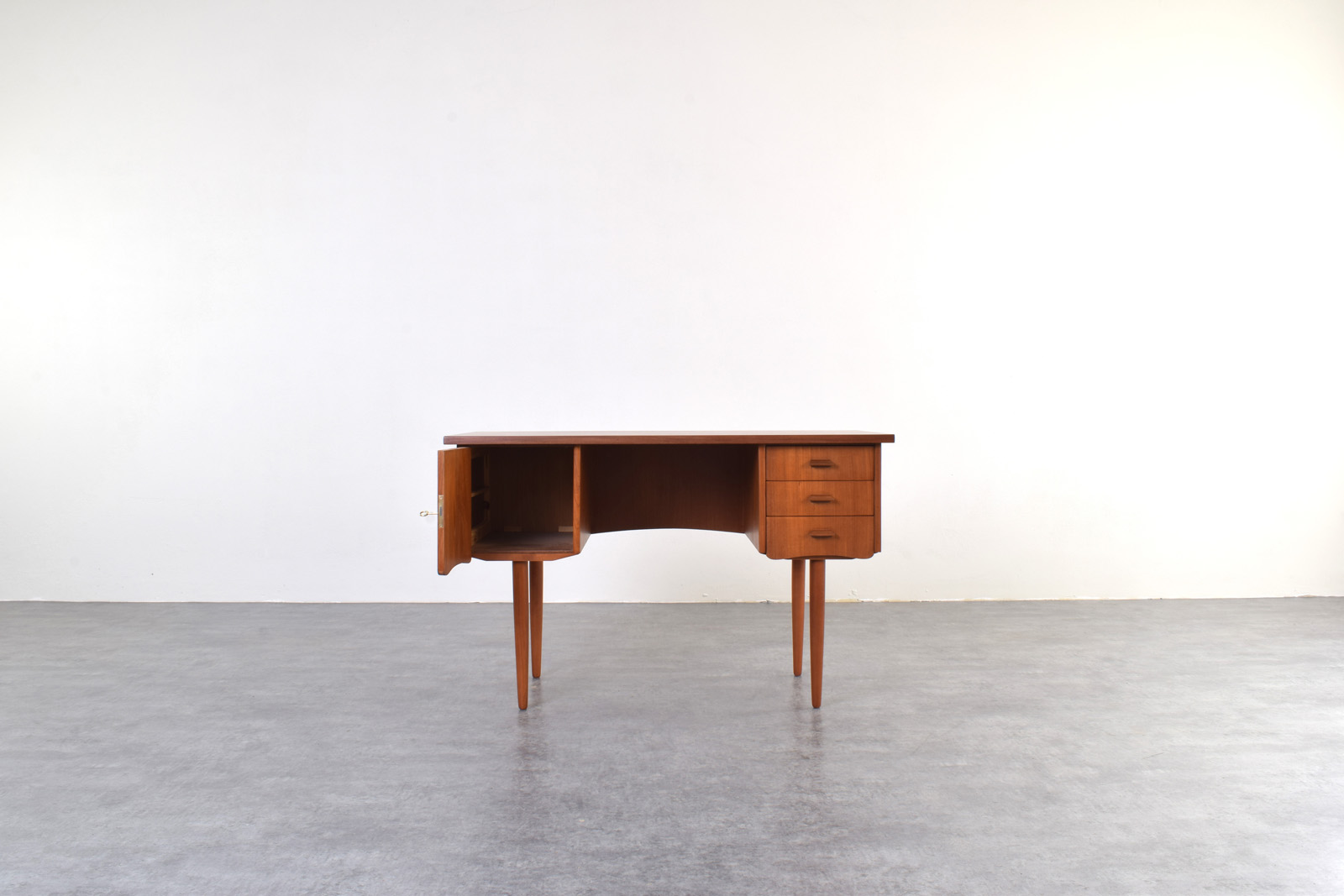 Scandinavian teak desk, Denmark, 1960s