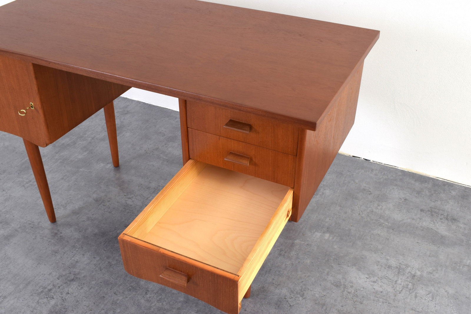 Scandinavian teak desk, Denmark, 1960s