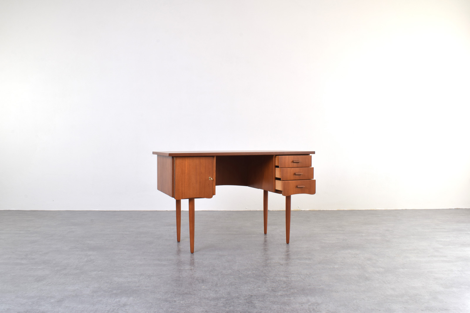 Scandinavian teak desk, Denmark, 1960s