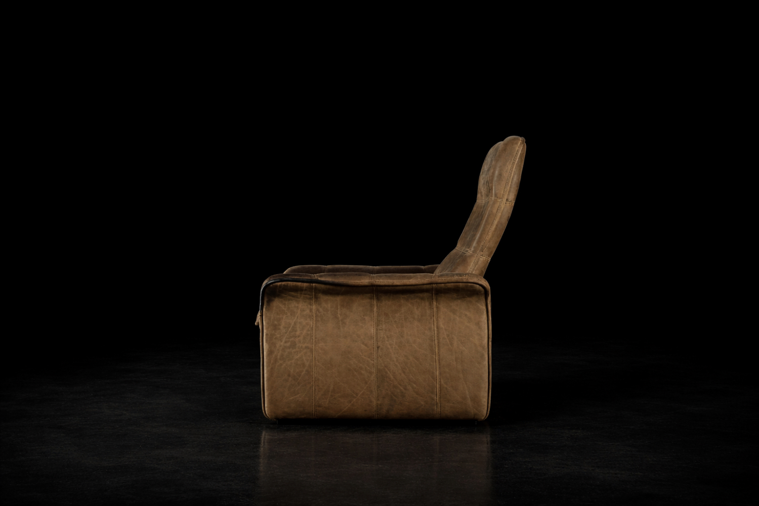 Vintage DS-50 leather armchair, De Sede, Switzerland, 1970s