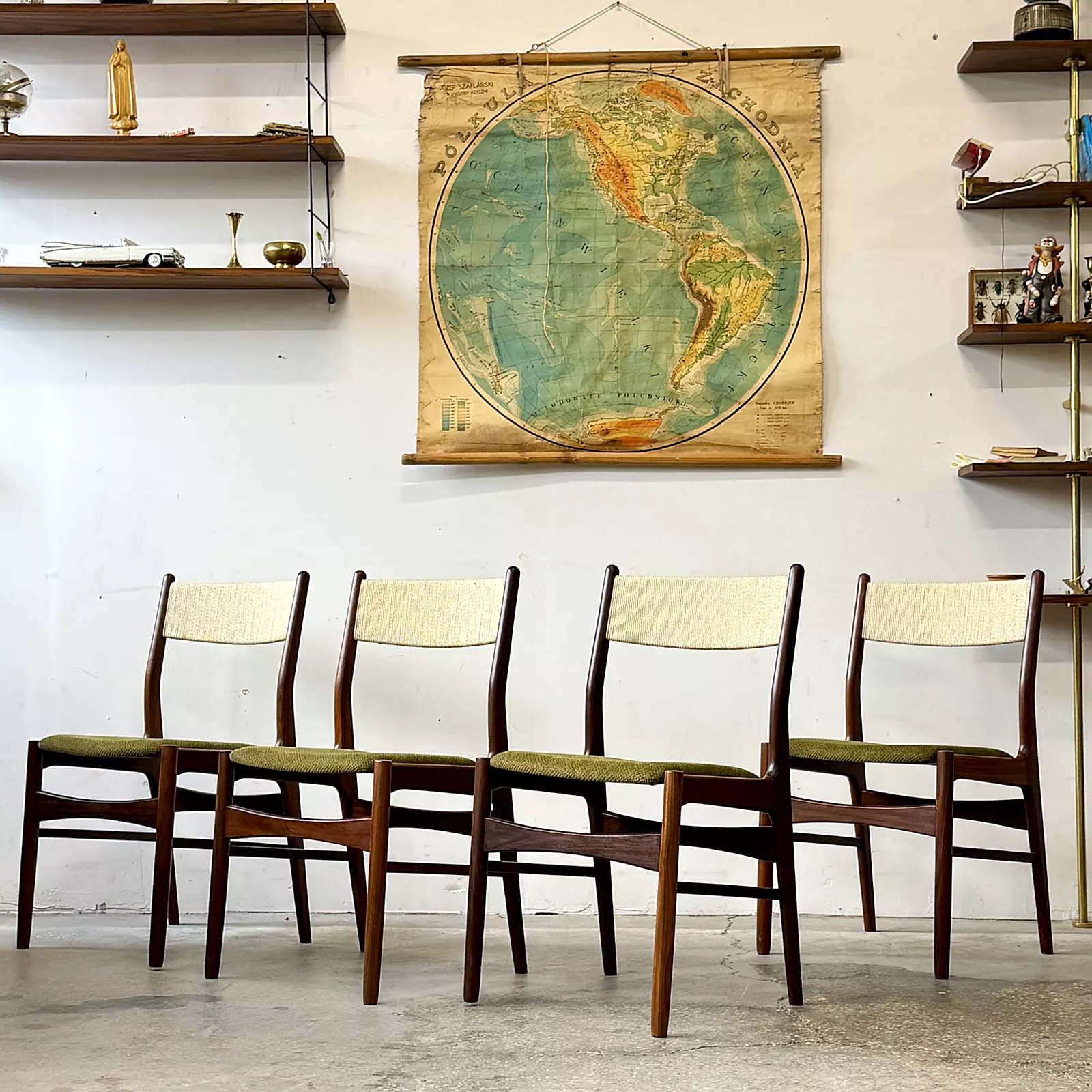 Set of 4 vintage chairs, Denmark, 1960s