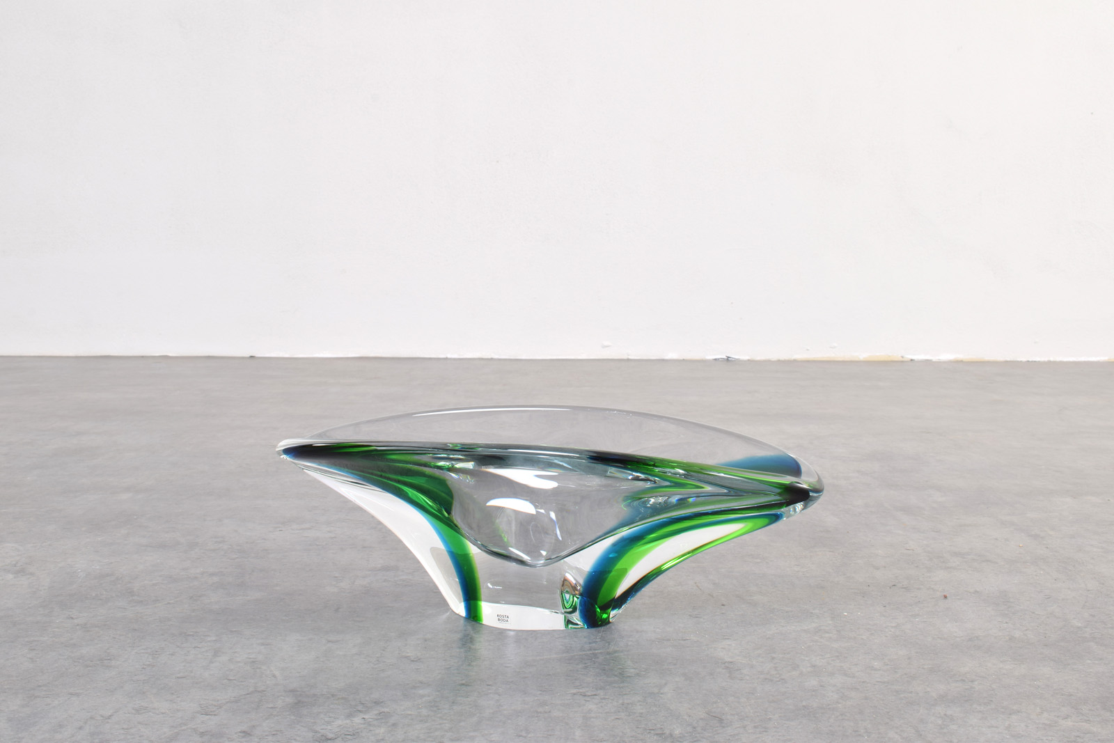 Vintage glass bowl, designed by Göran Wärff, produced by Kosta Boda, Sweden, 1960s