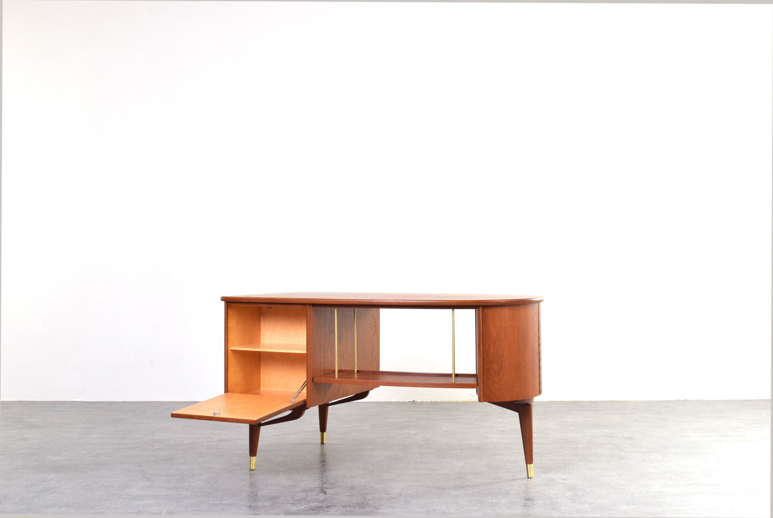 Biurko tekowe Mid-Century, Sola Møbler, Norwegia, lata 60