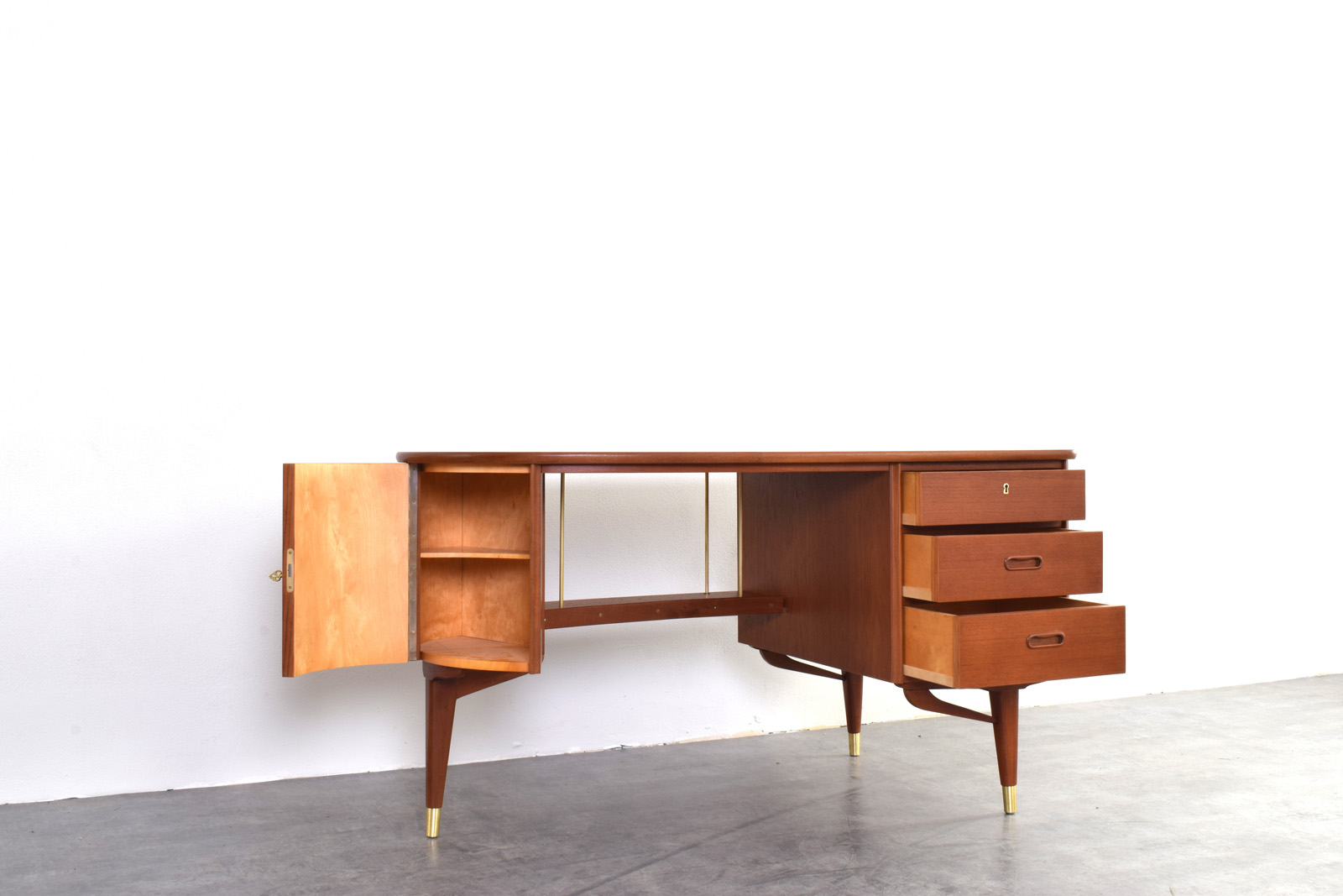 Biurko tekowe Mid-Century, Sola Møbler, Norwegia, lata 60