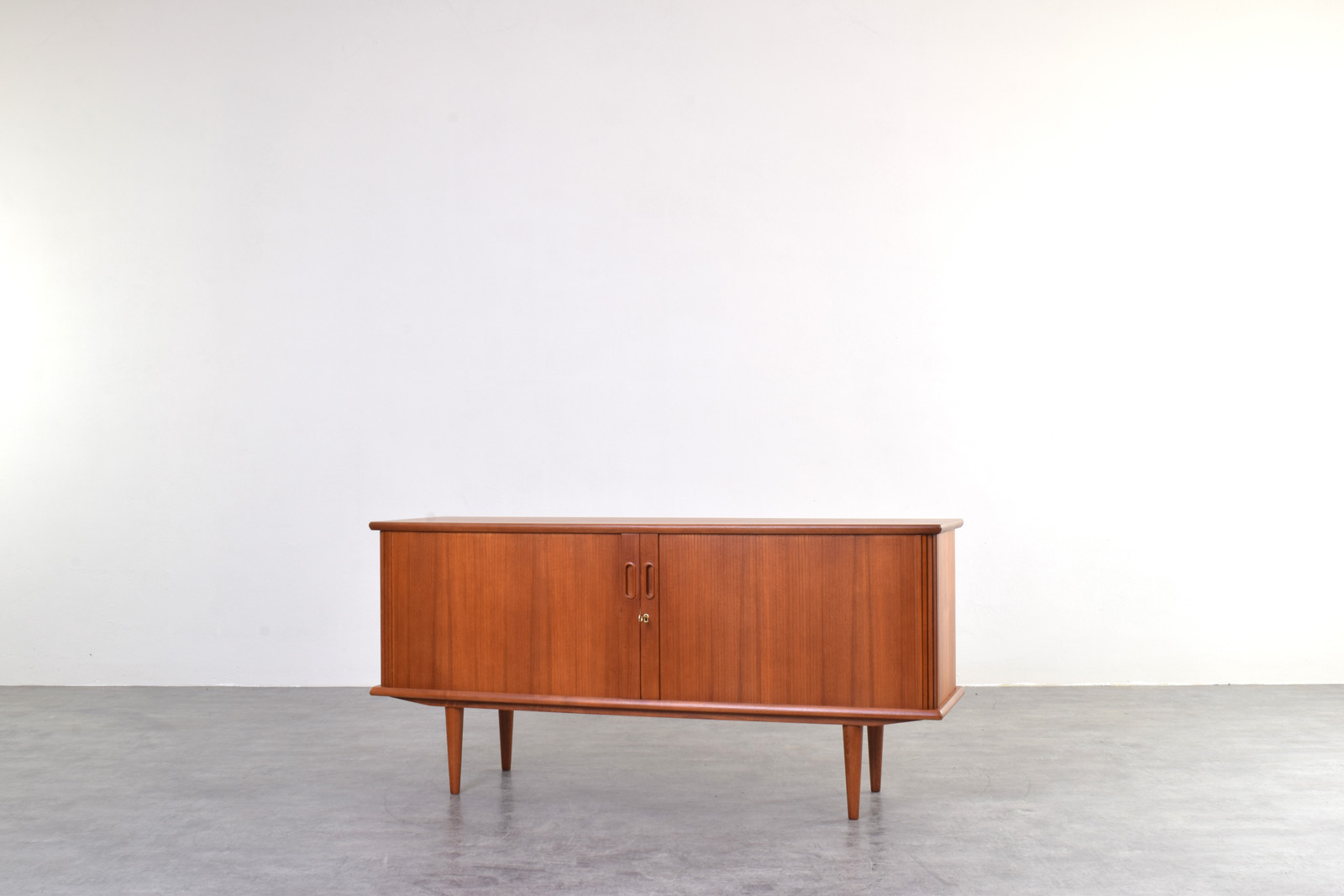 Roletowa komoda vintage, Dania, lata 60