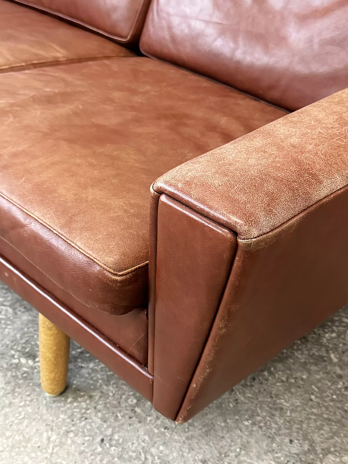 Vintage leather sofa, designed by G. Thams, Denmark, 1960s