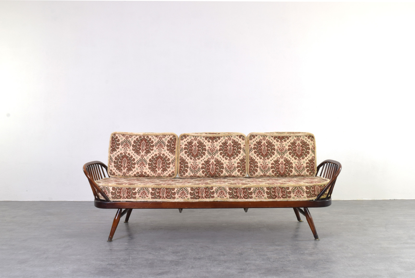 Sofa vintage proj. Lucian Ercolani, prod. Ercol, Wielka Brytania, lata 60