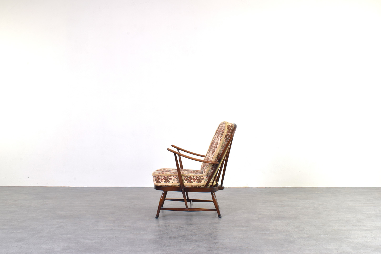 Para foteli vintage proj. Lucian Ercolani, prod. Ercol, Wielka Brytania, lata 60