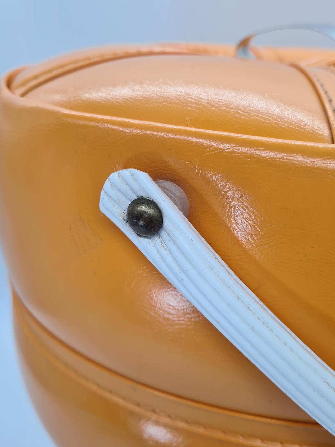 Vintage sewing basket, 1970s
