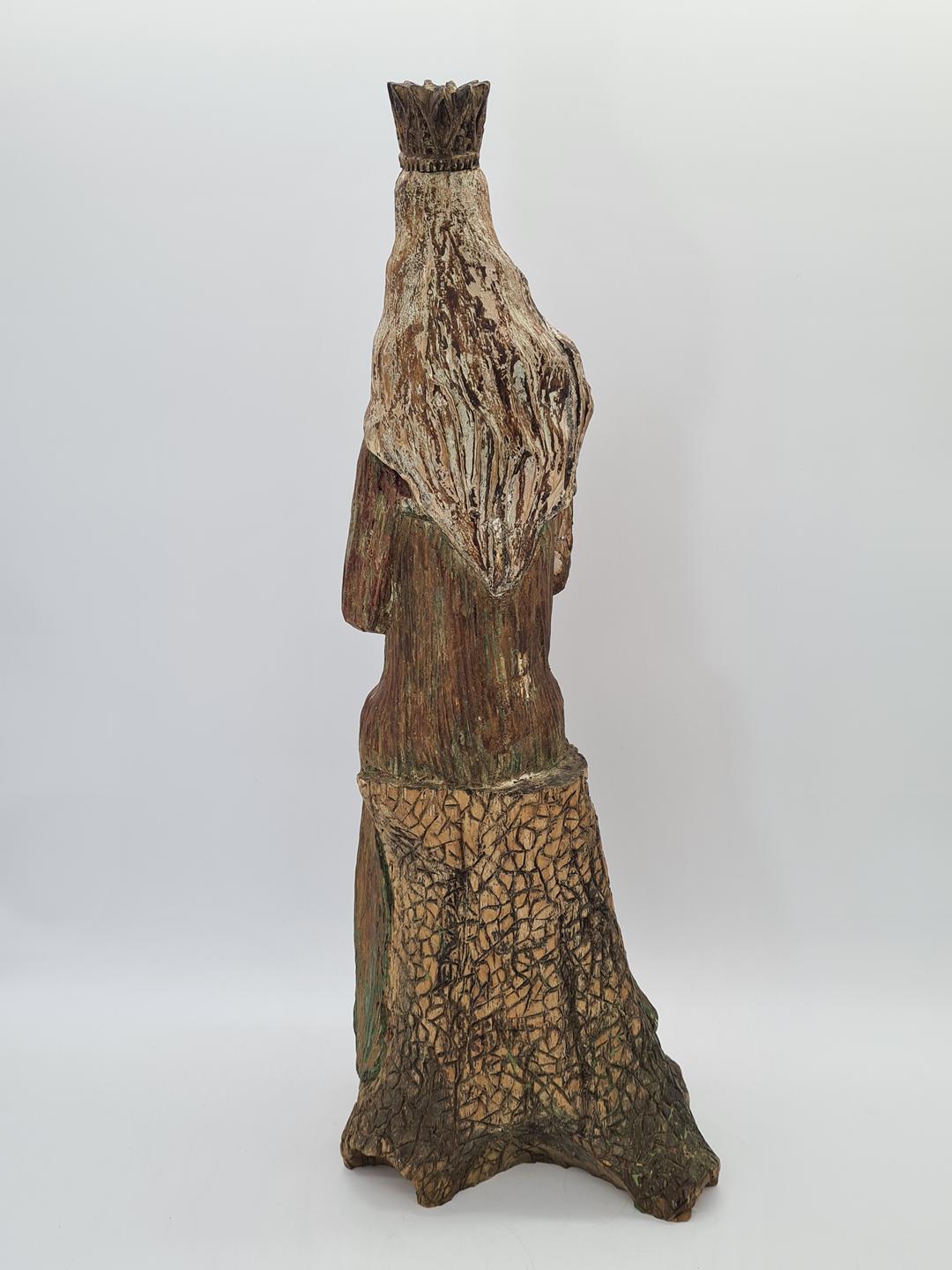 Folk sculpture depicting the Virgin Mary with the Christ Child, Poland, 20th century