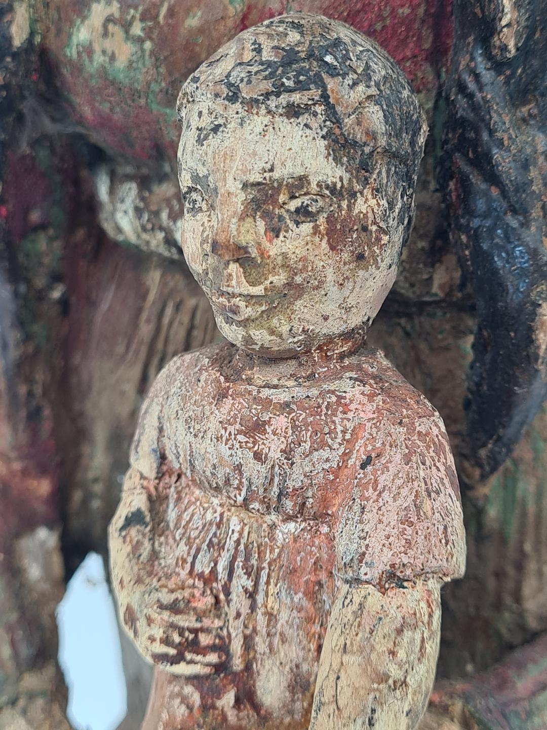 Folk sculpture depicting the Virgin Mary with the Christ Child, Poland, 20th century