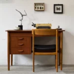 Biurko tekowe vintage, Dania, lat 60/70