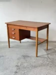 Biurko tekowe vintage, Dania, lat 60/70