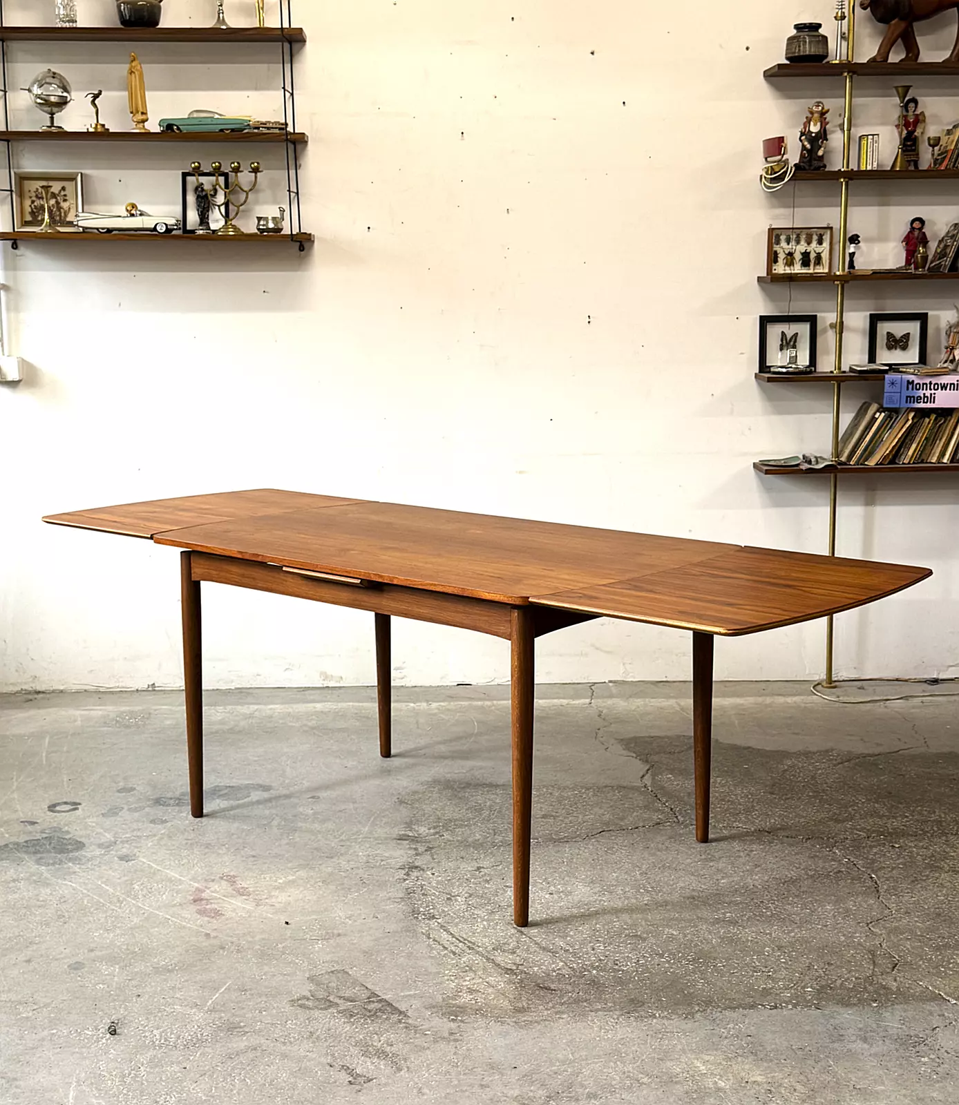 Scandinavian extendable table, Denmark, 60s/70s