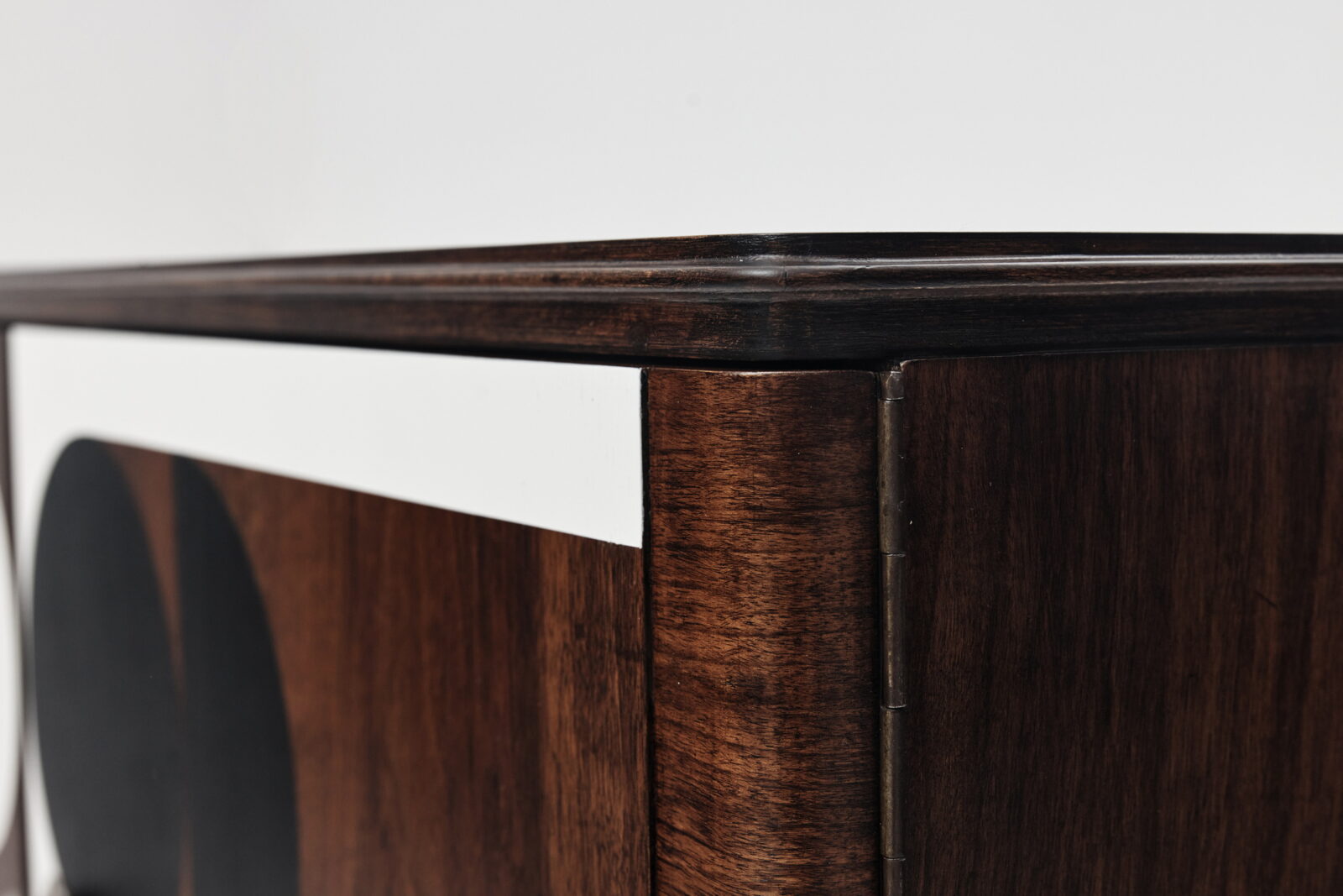 Vintage veneered sideboard, Poland, 1950s