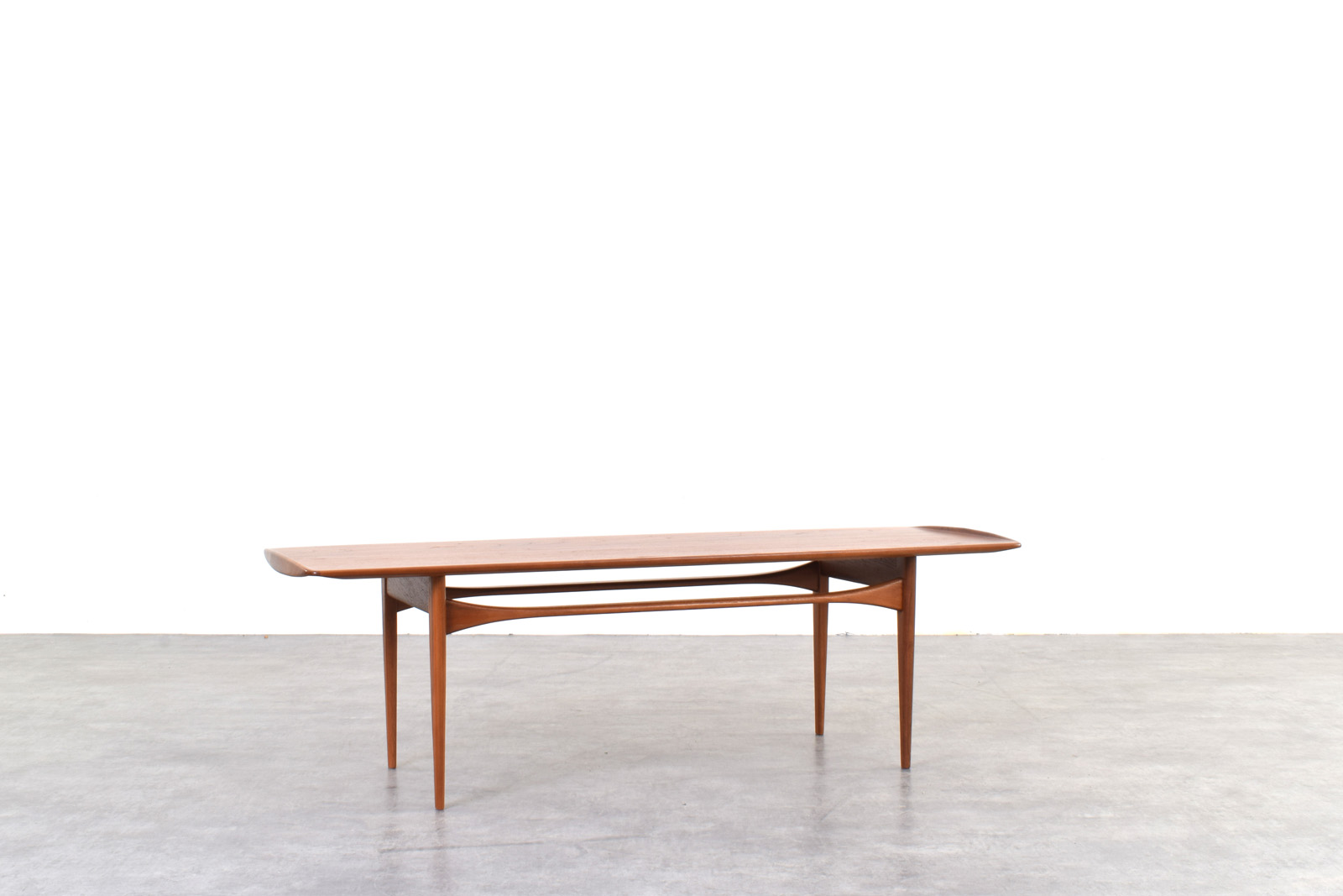 Teak coffee table designed by Tove & Edvard Kindt-Larsen, made by France & Søn, Denmark, 1960s